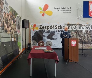 insp. A. Bukański przy mównicy