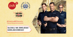 troje aktorów w policyjnych mundurach, logo telewizji, Policji, kampanii Dzielnica bez strachu, napis Głosuj na swojego dzielnicowego