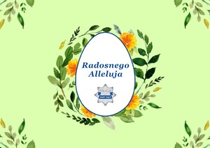 jajko z napisem radosnego alleluja i policyjną odznaką