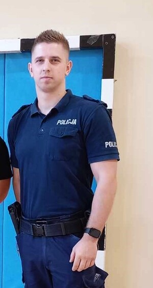 dzielnicowy Wojciech Zięba - fot. ZSP w Białej Niżnej