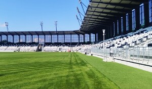 stadion w Nowym Sączu