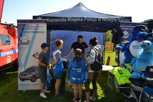 stoisko profilaktyczno-edukacyjne sądeckiej komendy