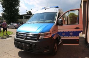 ambulans pogotowia ruchu drogowego