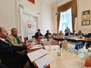 Członkowie Małopolskiej Wojewódzkiej Rady Bezpieczeństwa Ruchu Drogowego