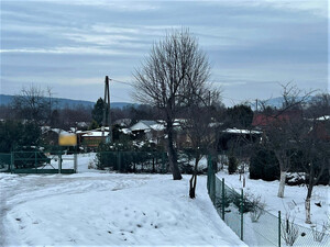 rejon wejścia na teren ogródków działkowych