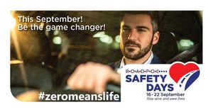 mężczyzna za kierownicą, napis ROADPOL Safety Days 16-22 September
