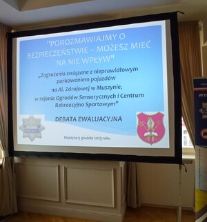 wyświetlany slajd prezentacji z tytułem debaty